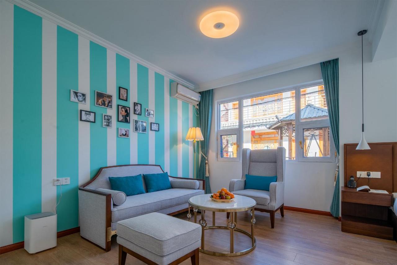 Dali T-hotel Bagian luar foto