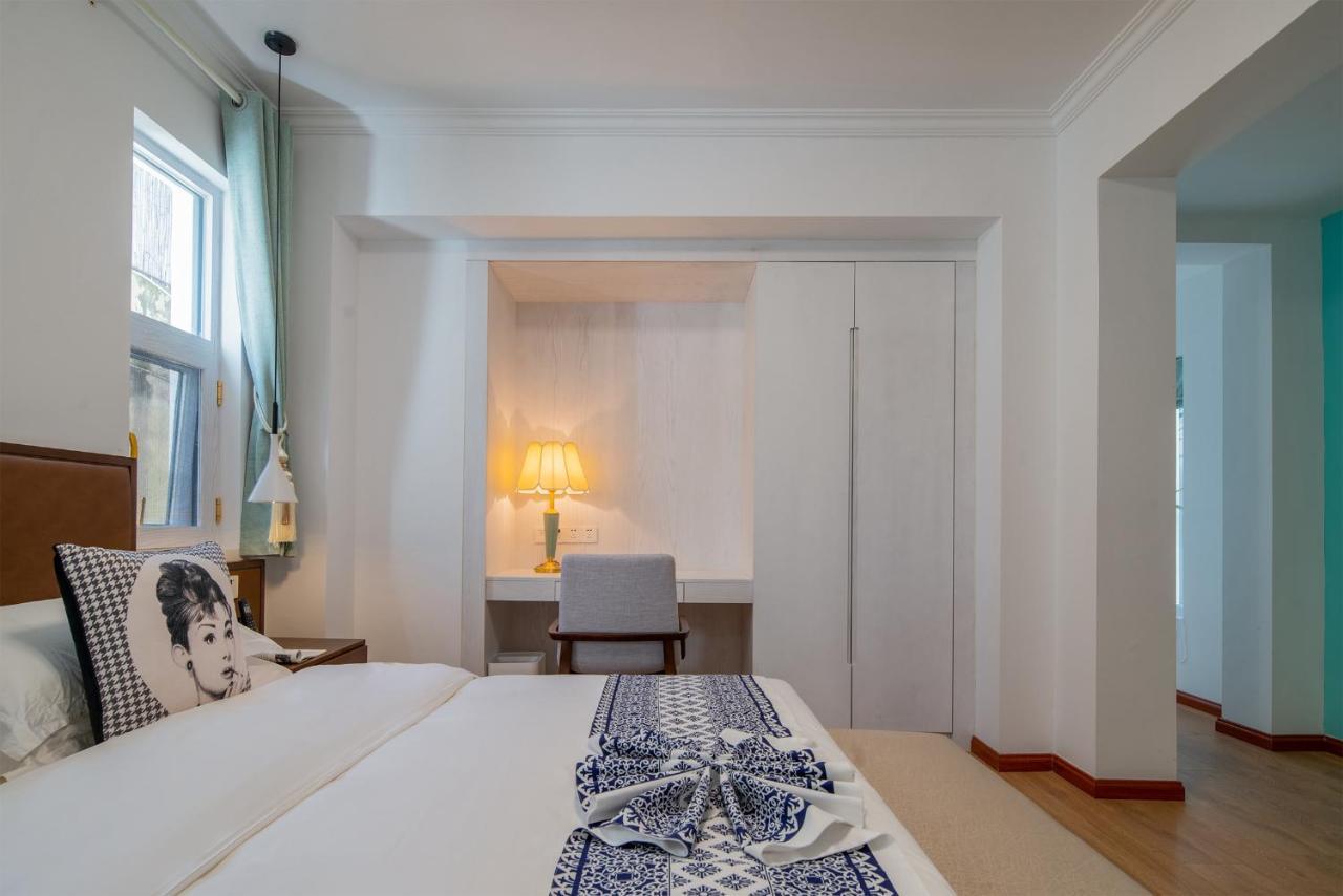 Dali T-hotel Bagian luar foto